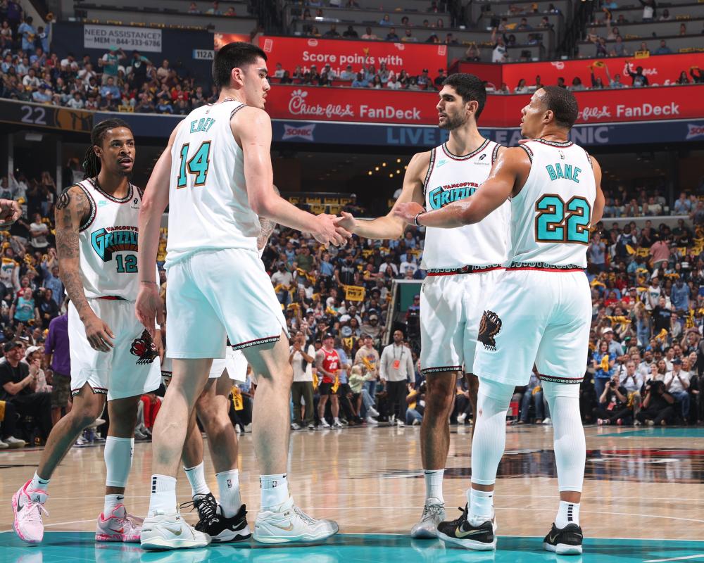 CBA：收获连胜 浙江方兴渡男篮102-98客胜浙江稠州金租男篮.